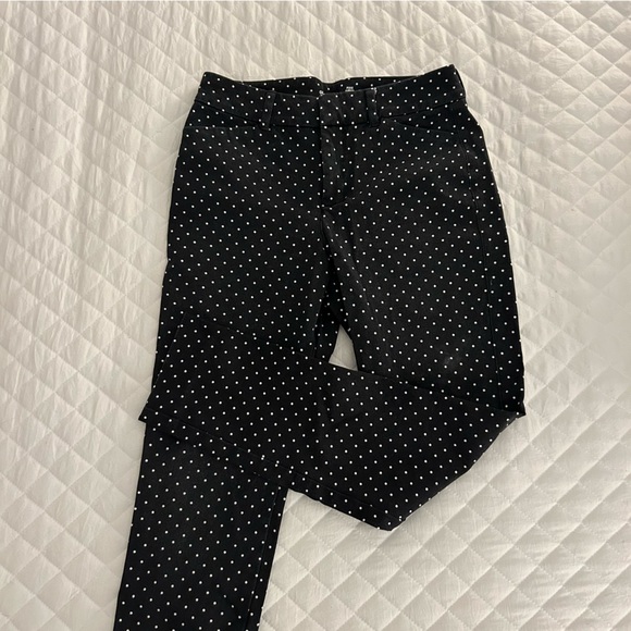 Old Navy, black with white polka dots, high rise pixie pants. Size 0. - Picture 2 of 5
